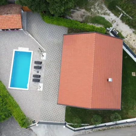 Vila Antonija *