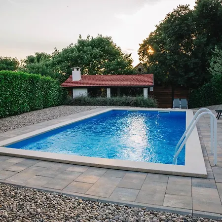 Antonija * Ljubuški